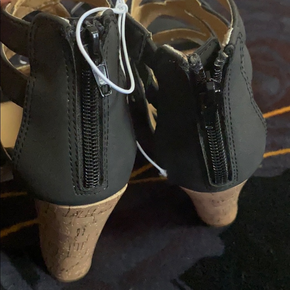 High heels - Picture 6 of 6
